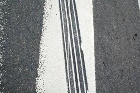 316032_skid_mark
