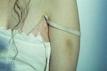 child abuse, domestic battery, Rolling Meadows domestic battery defense attorney, corporal punishment, physical discipline